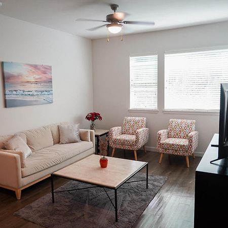 Luxury Designed 2 Bedrooms Part Hotel In Woodland Hills Ca Los Angeles Exteriér fotografie