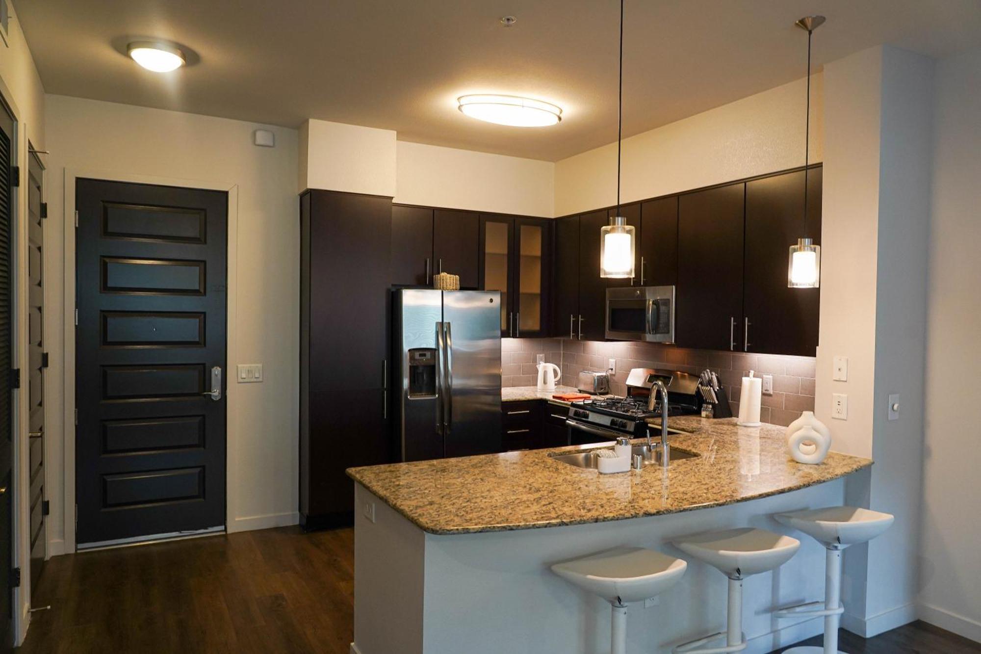 Luxury Designed 2 Bedrooms Part Hotel In Woodland Hills Ca Los Angeles Exteriér fotografie
