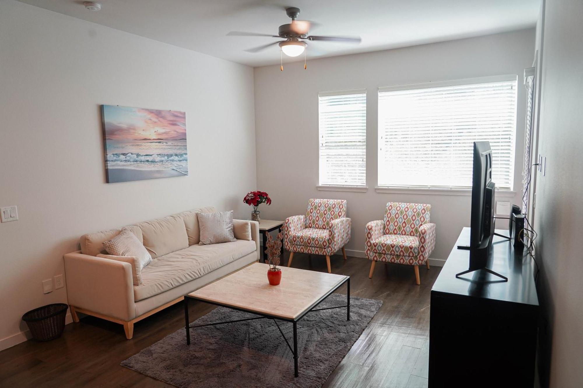 Luxury Designed 2 Bedrooms Part Hotel In Woodland Hills Ca Los Angeles Exteriér fotografie