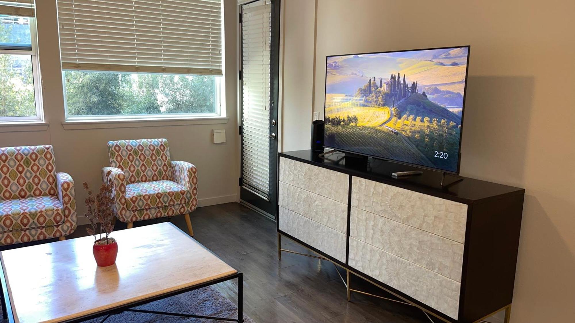 Luxury Designed 2 Bedrooms Part Hotel In Woodland Hills Ca Los Angeles Exteriér fotografie